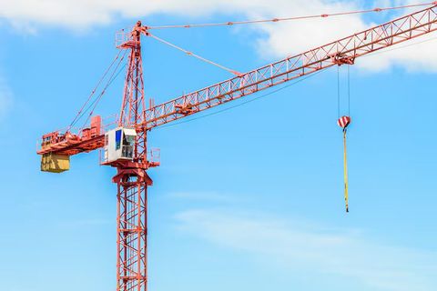 Tower Crane Machines: Guide to Construction Lifting and Heavy Material Handling