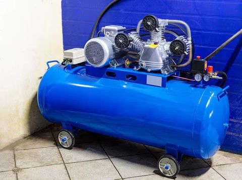Industrial Air Compressors Guide: Technologies, Uses, and Maintenance Tips