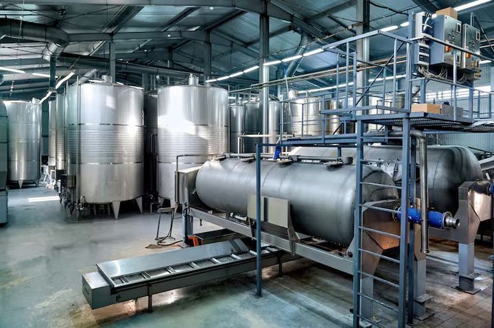 Milk Cooling Tanks Explained: Benefits, Types, Insights